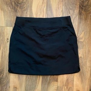 Black sport skort